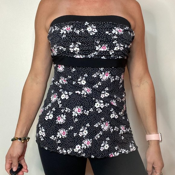 Black with Flowers Blouse / TankTop - Picture 1 of 3
